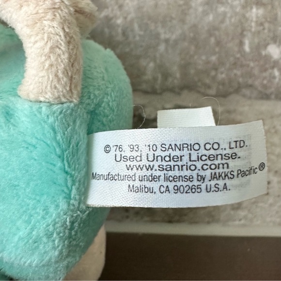 Hello Kitty Sanrio Pig Plush - Picture 4 of 5